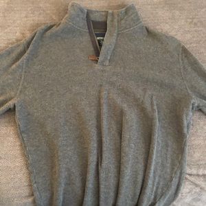 British Khaki Gray Sweater